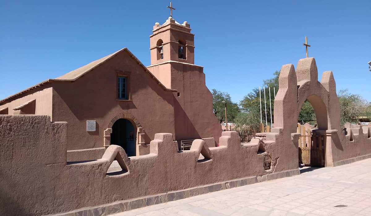 Igrejinha de San Pedro de Atacama (Patricia Lamounier)